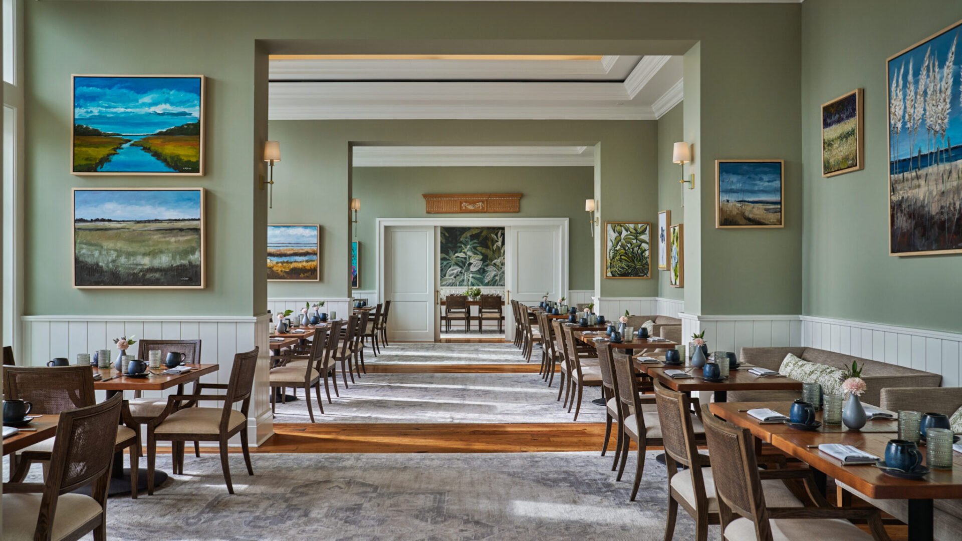 Octagon Bar, Bar in Bluffton