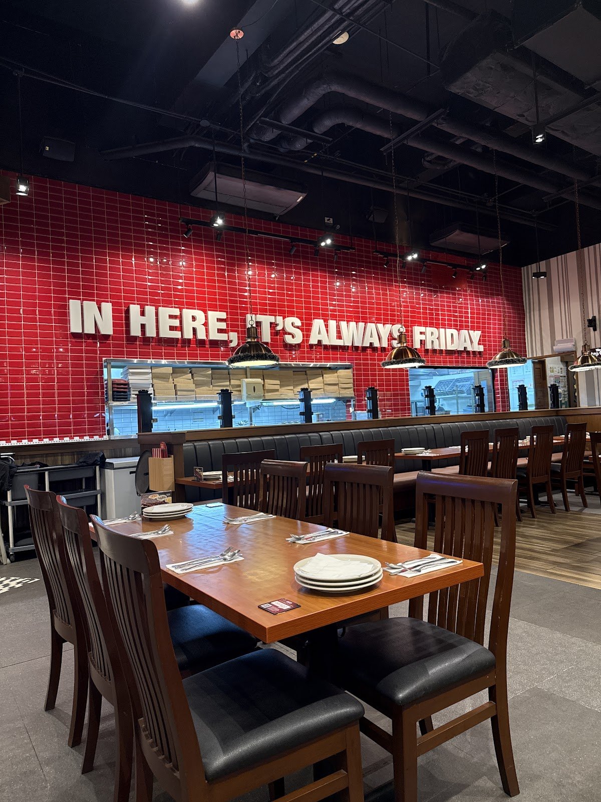 Gerry's Grill - SM City Bataan restaurant in Balanga, Philippines