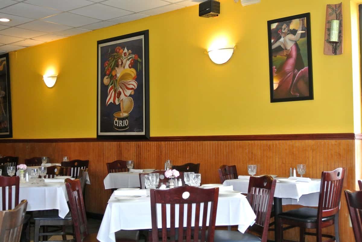 Samantha's Restaurant restaurant in Silver Spring, United States