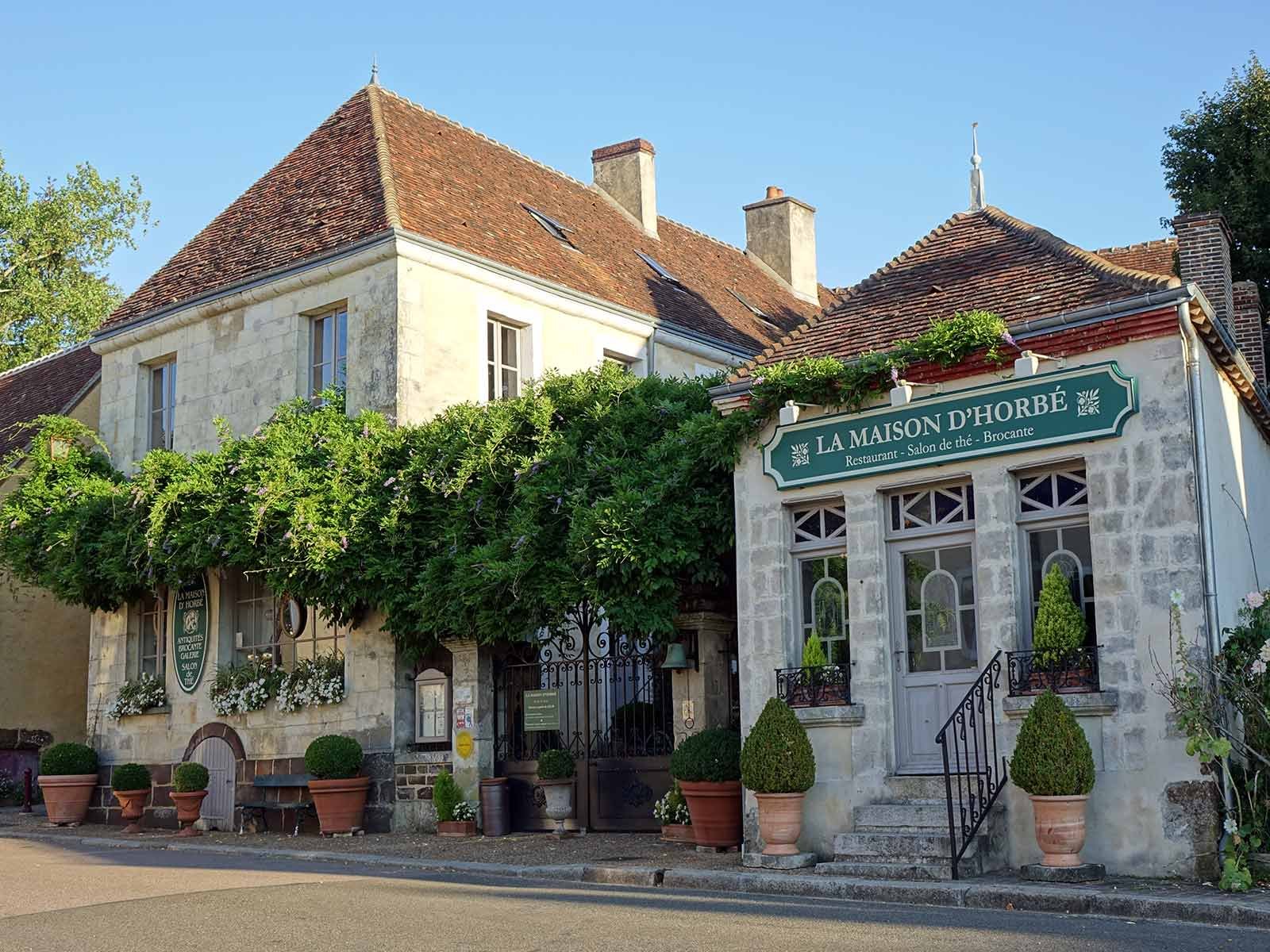 La Maison d'Horbé restaurant in Belforet En Perche