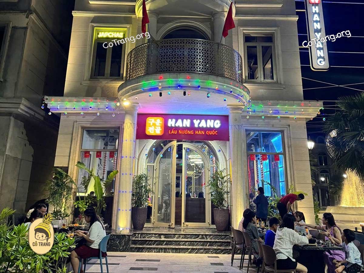 Han Yang BBQ restaurant in Ong Hoi, Vietnam