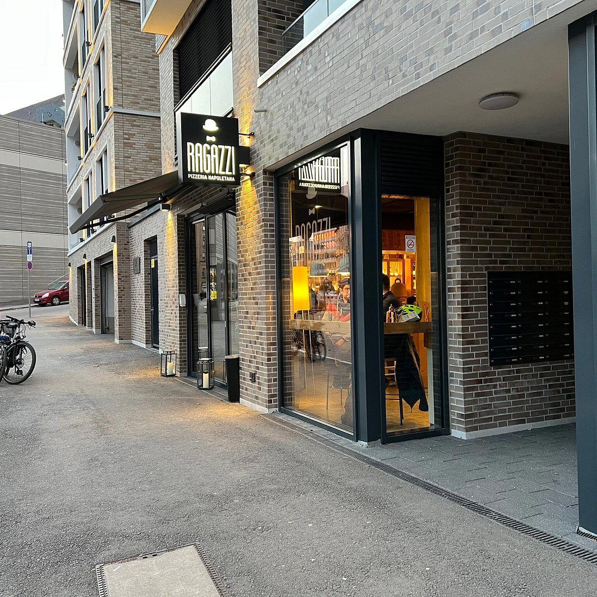 RAGAZZI restaurant in Stuttgart, Germany