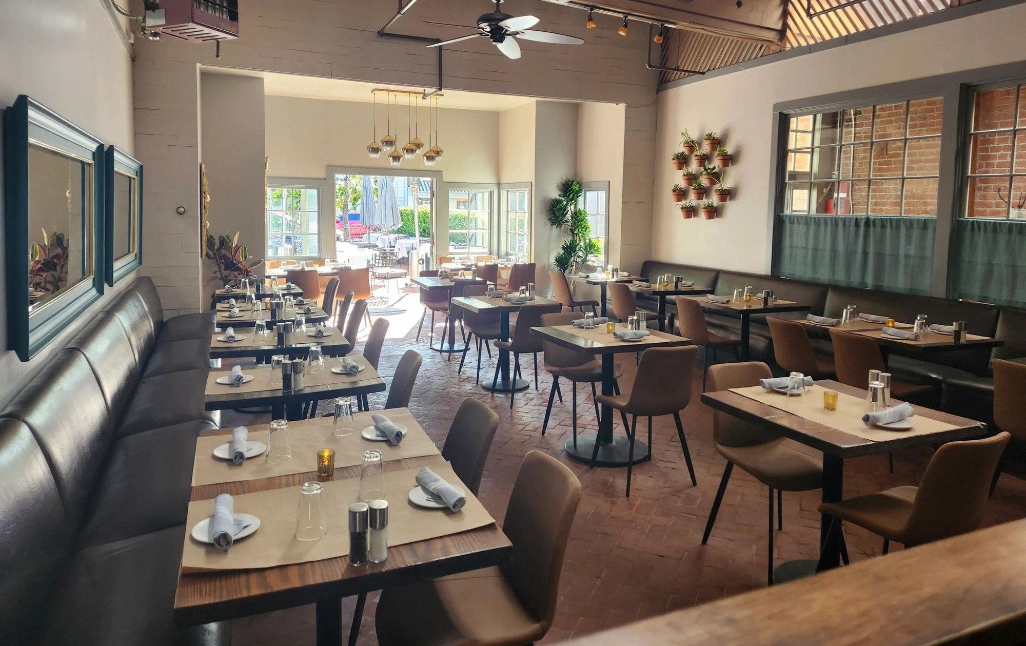 Marché Restaurant, Ross, United States