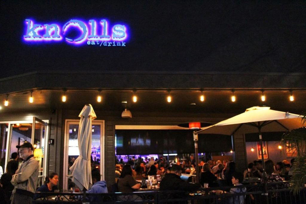 Knolls Restaurant restaurant in Long Beach, United States