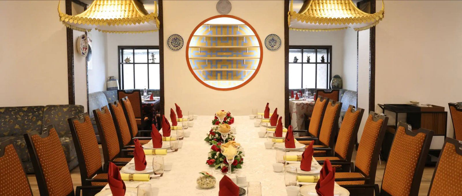 Larry’s China, Restaurant in Delhi