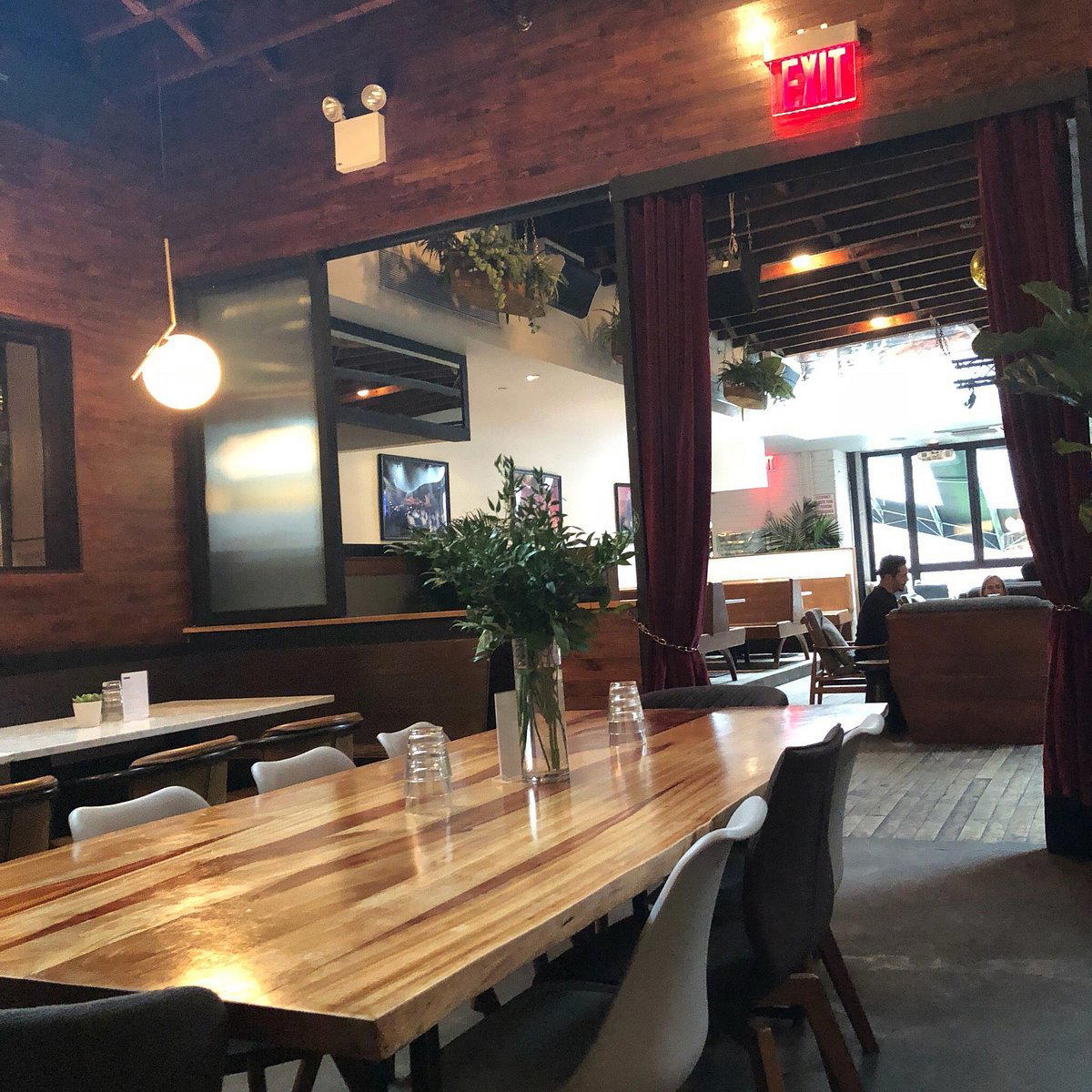 FREEHOLD restaurant in New York City, United States