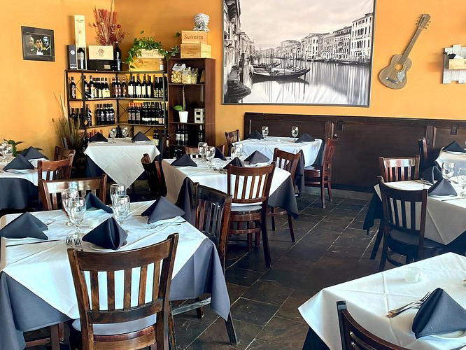 Maestrale, Sarasota, United States