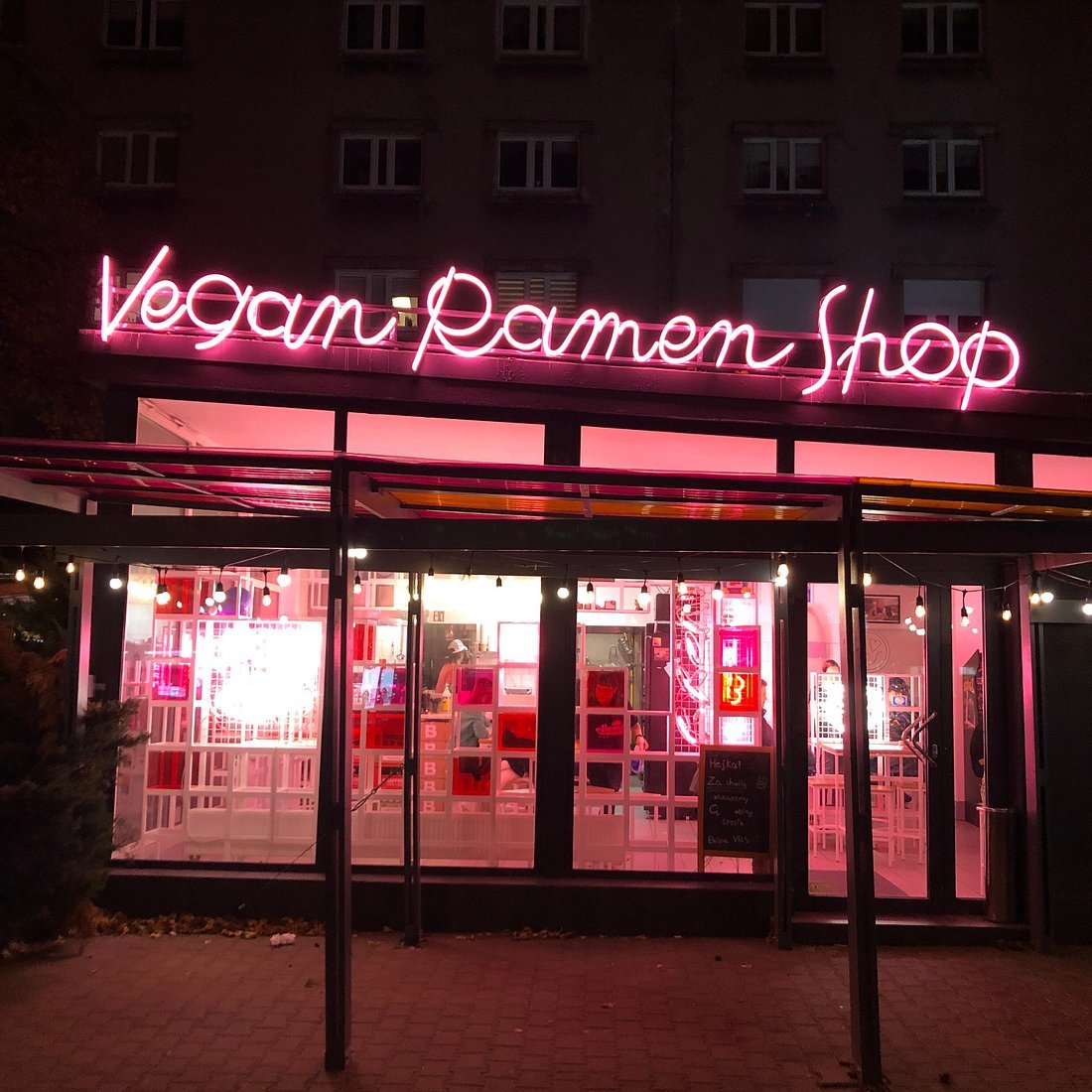 Vegan Ramen Shop, Restaurant in Warsaw