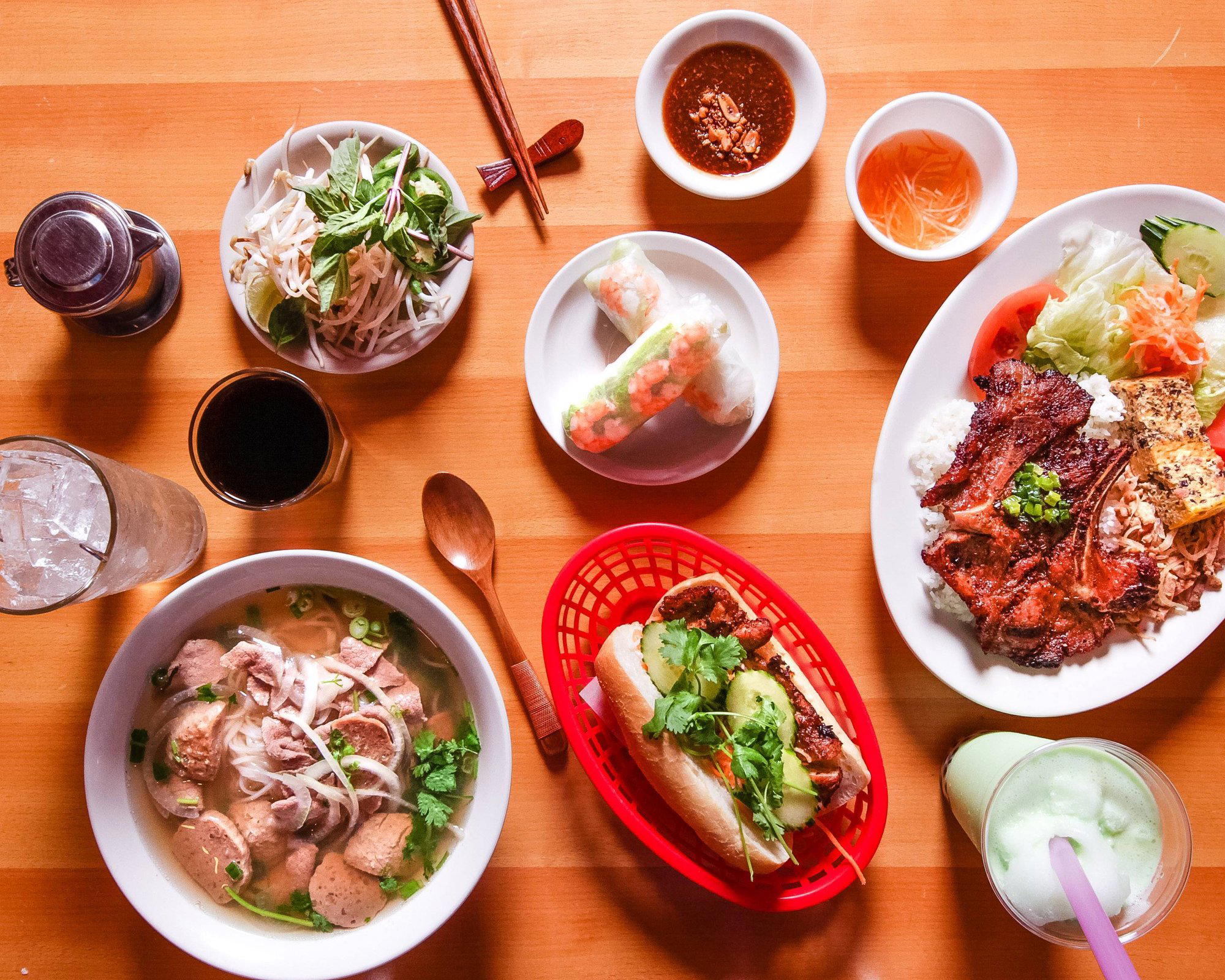 Saigon 1 restaurant in Virginia Beach, United States
