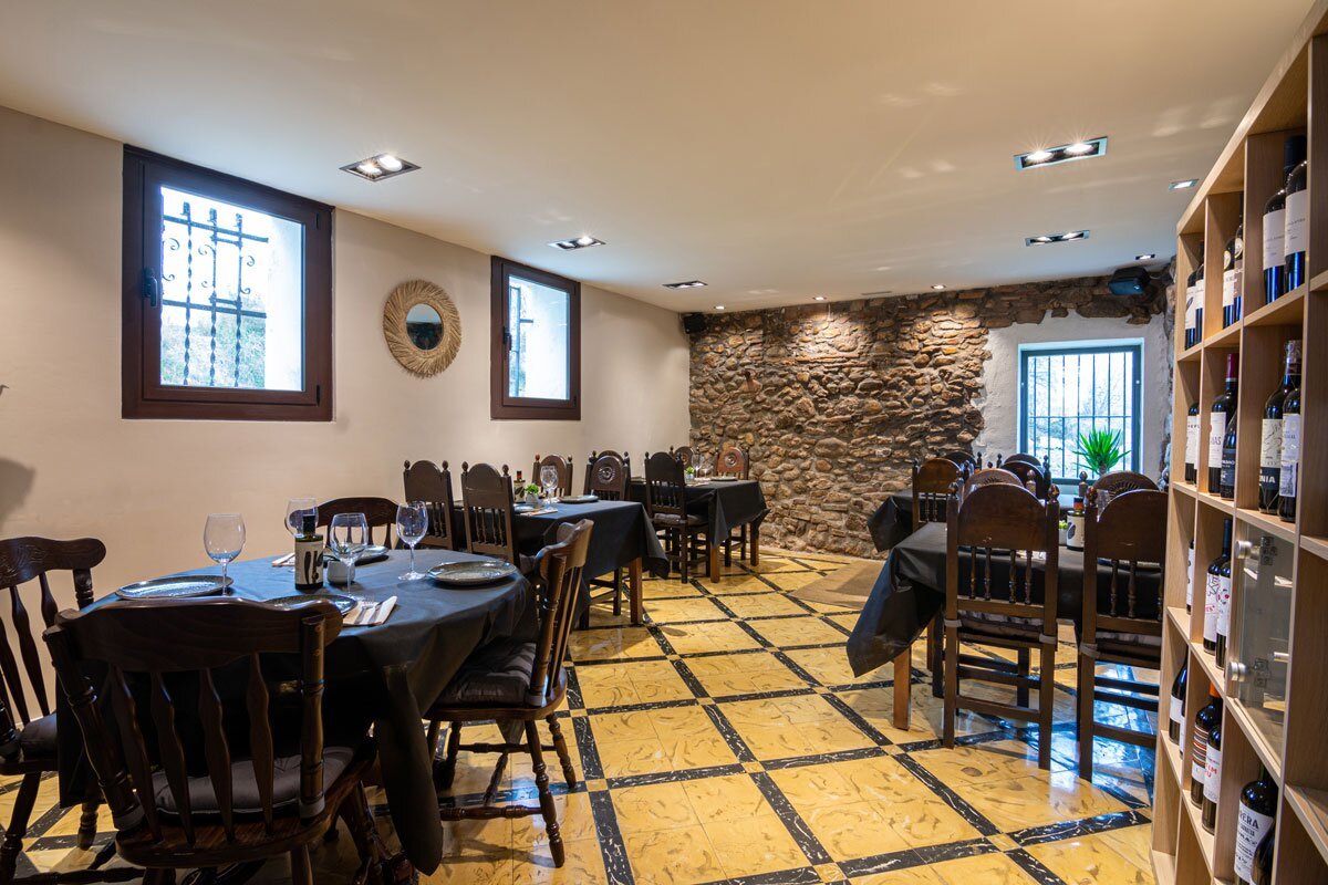 FH, Restaurant in Barbera Del Valles