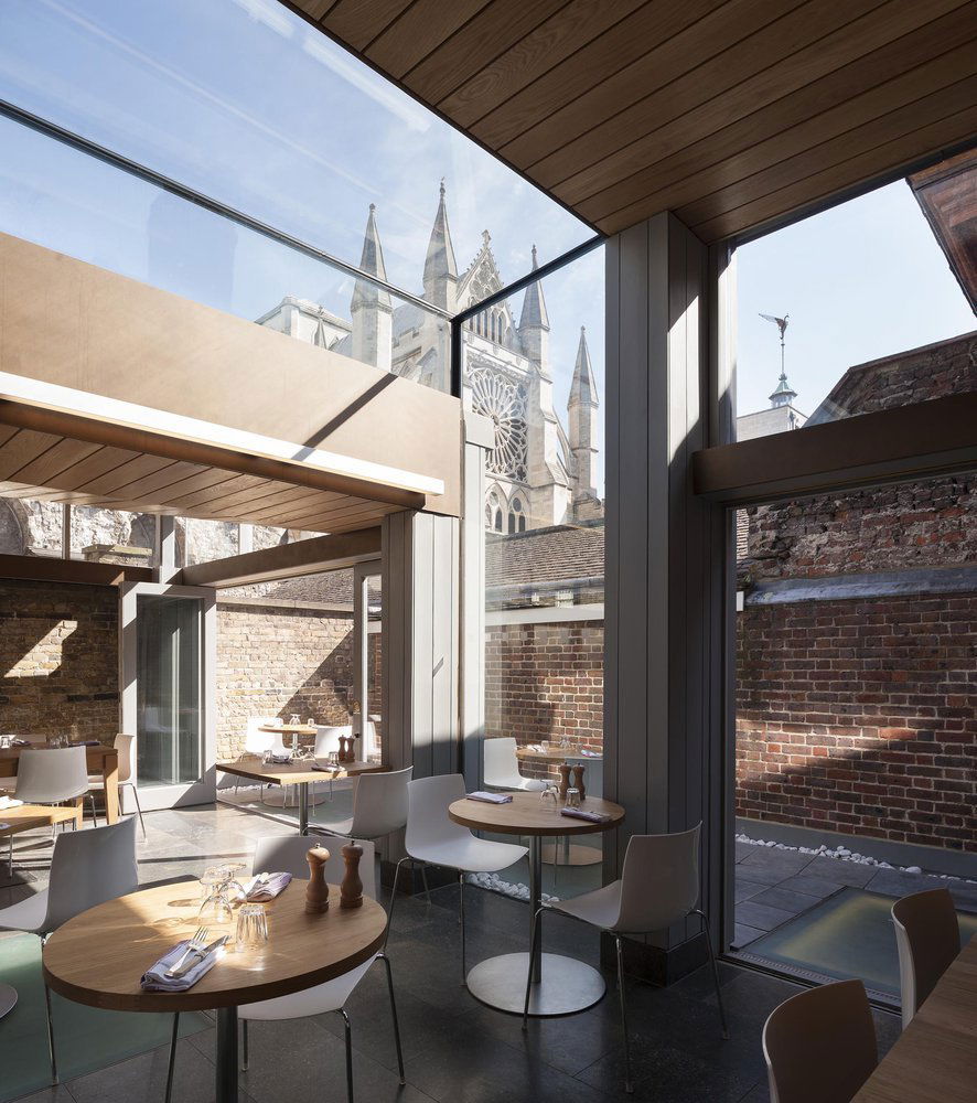 Cellarium Cafe & Terrace, Restaurant in London