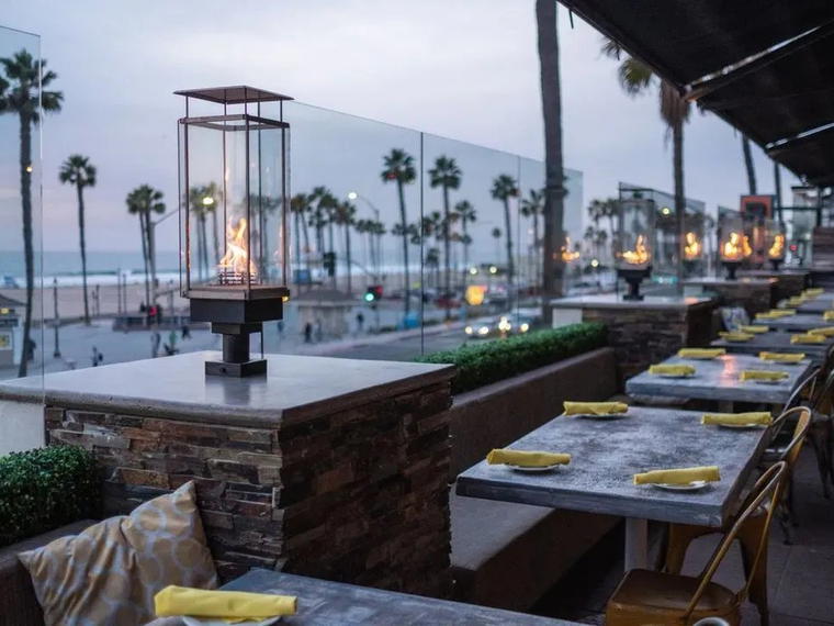 BLK Earth Sea Spirits, Huntington Beach, United States