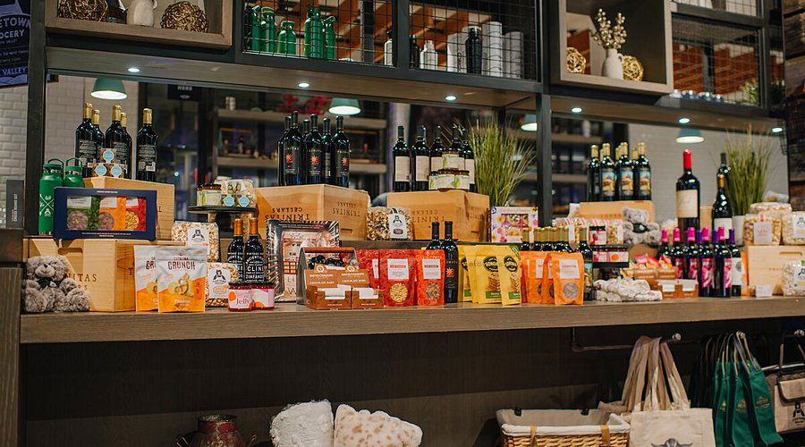 Fivetown Grocery, Restaurant in Napa