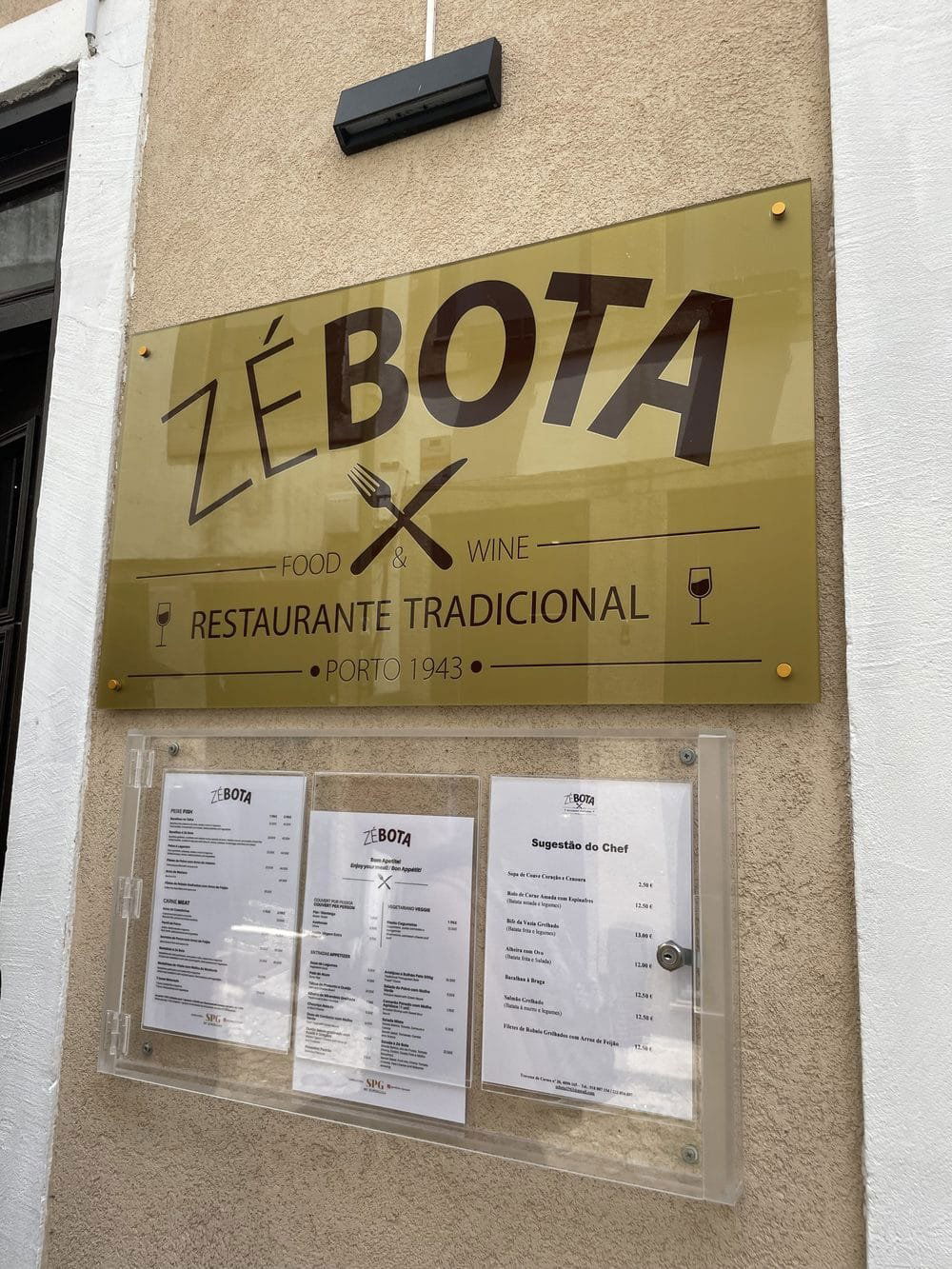 Zé Bota, Restaurant in Porto