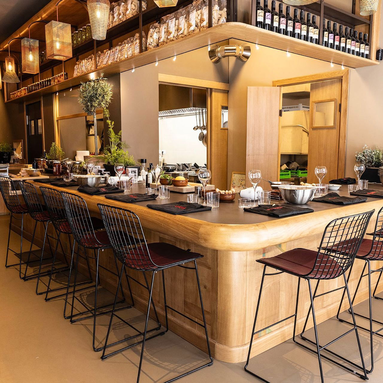 Rimessa Roscioli, Restaurant in Rome