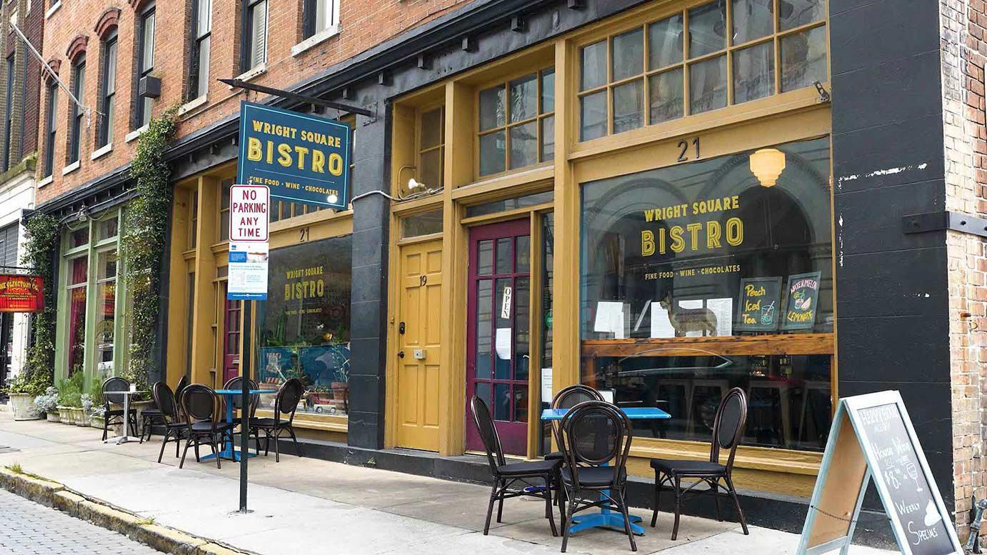 Wright Square Bistro restaurant in Savannah, United States