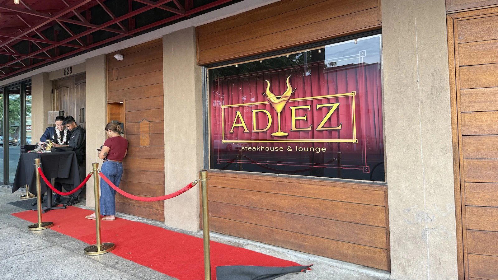 Adez Steakhouse & Lounge restaurant in Honolulu, United States