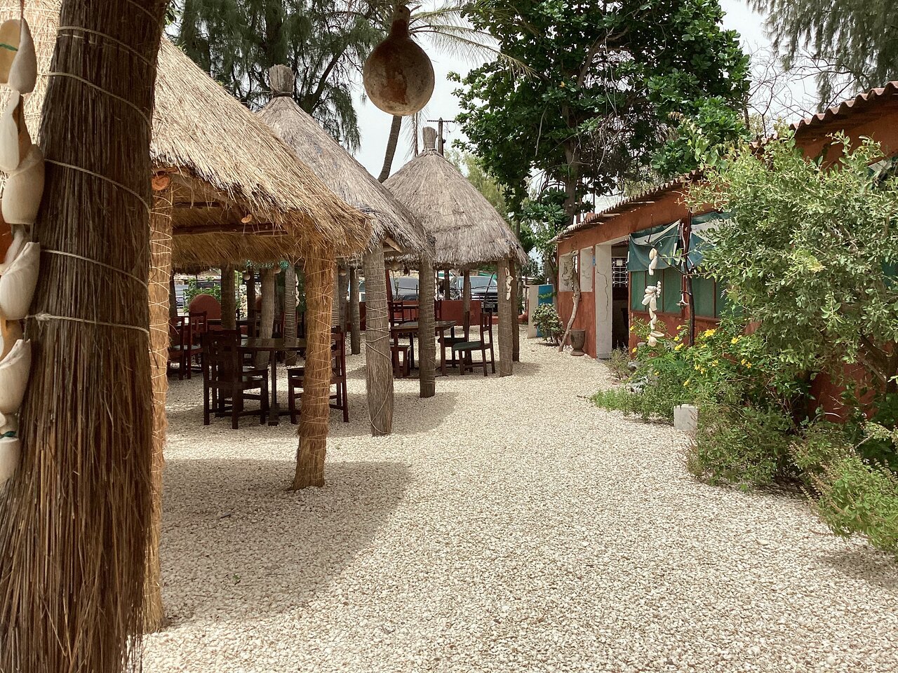 La Taverne Du Pêcheur restaurant in Communaute Rurale De Ngueniene, Senegal