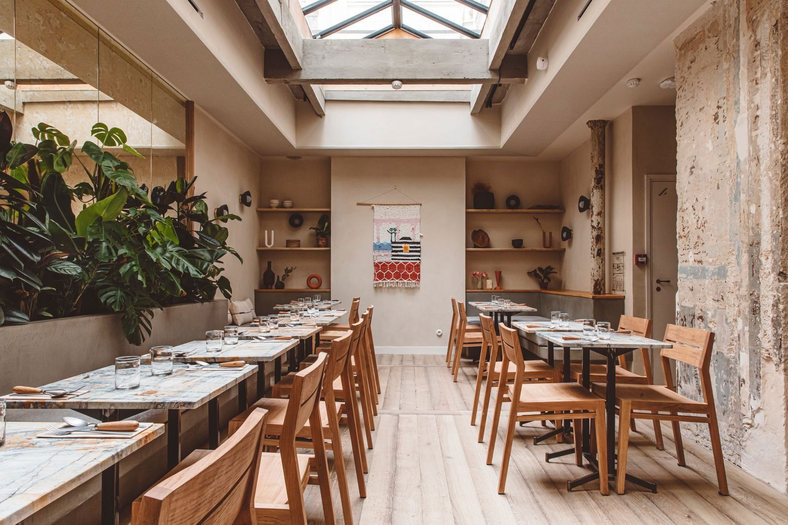 Mesa, Restaurant in Paris
