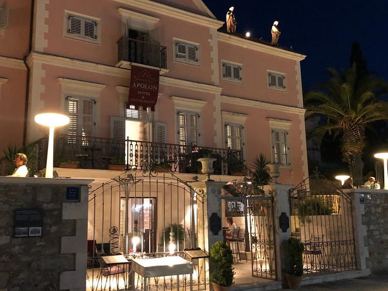 Apolon Restaurant, Stari Grad, Croatia