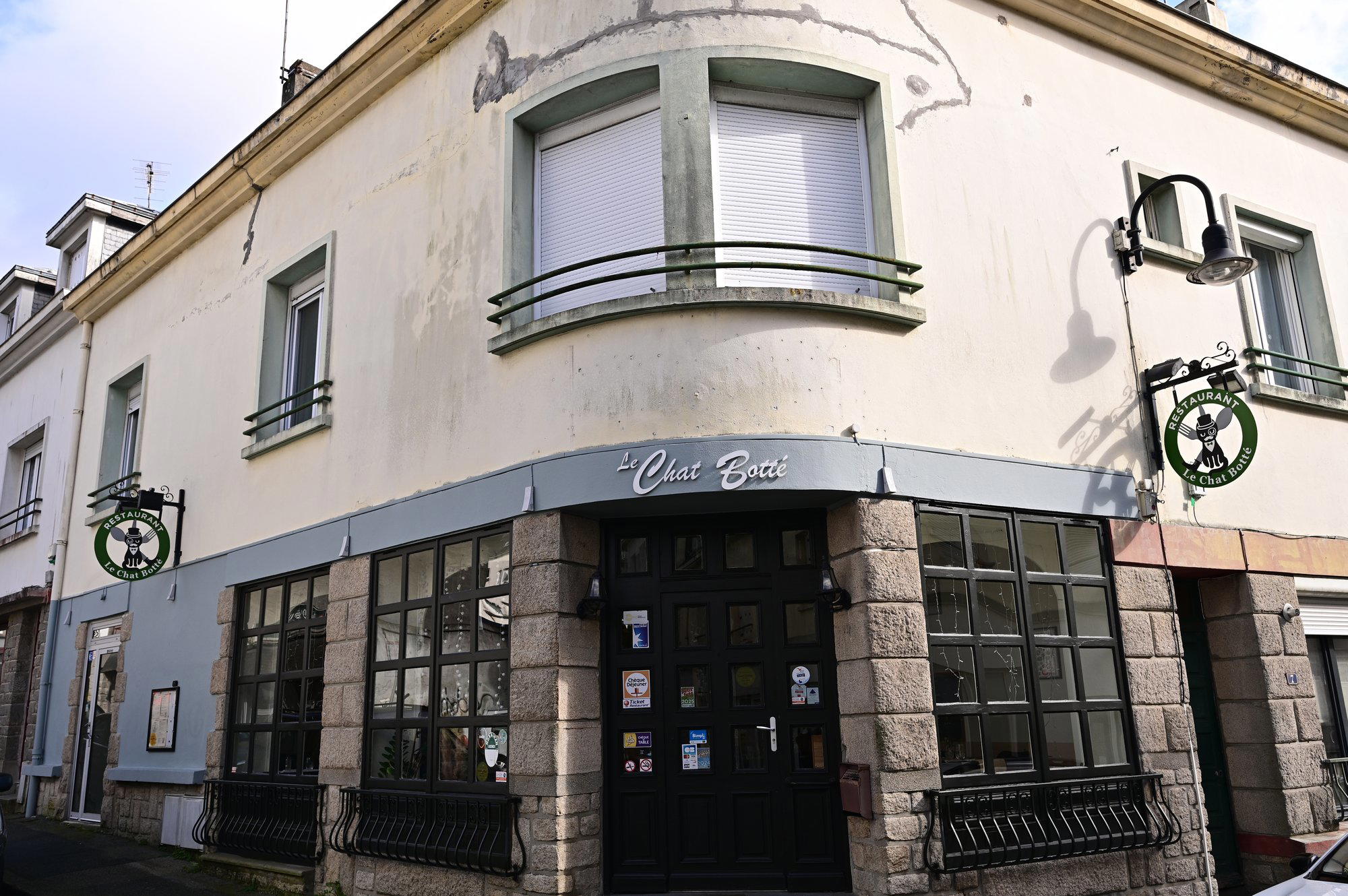 Le Chat Botté restaurant in Hennebont, France