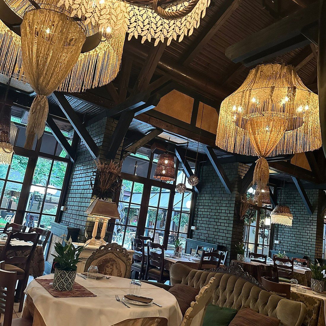 RESTORAN KOVAČ, Restaurant in Belgrade