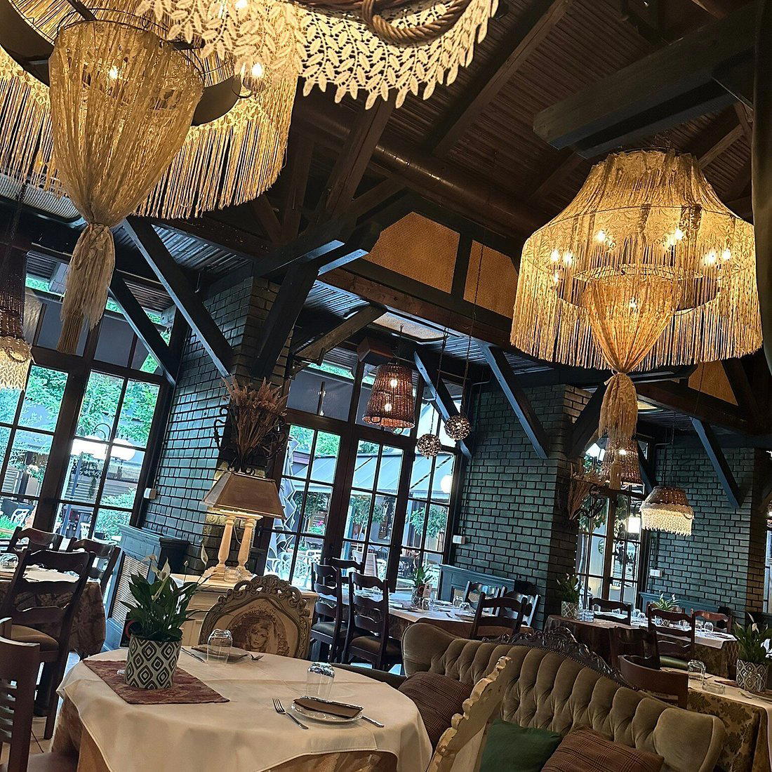 RESTORAN KOVAČ restaurant in Belgrade, Serbia