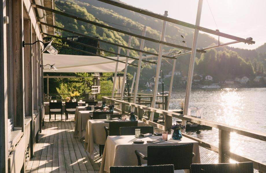 Bootshaus restaurant in Traunskirchen, Austria