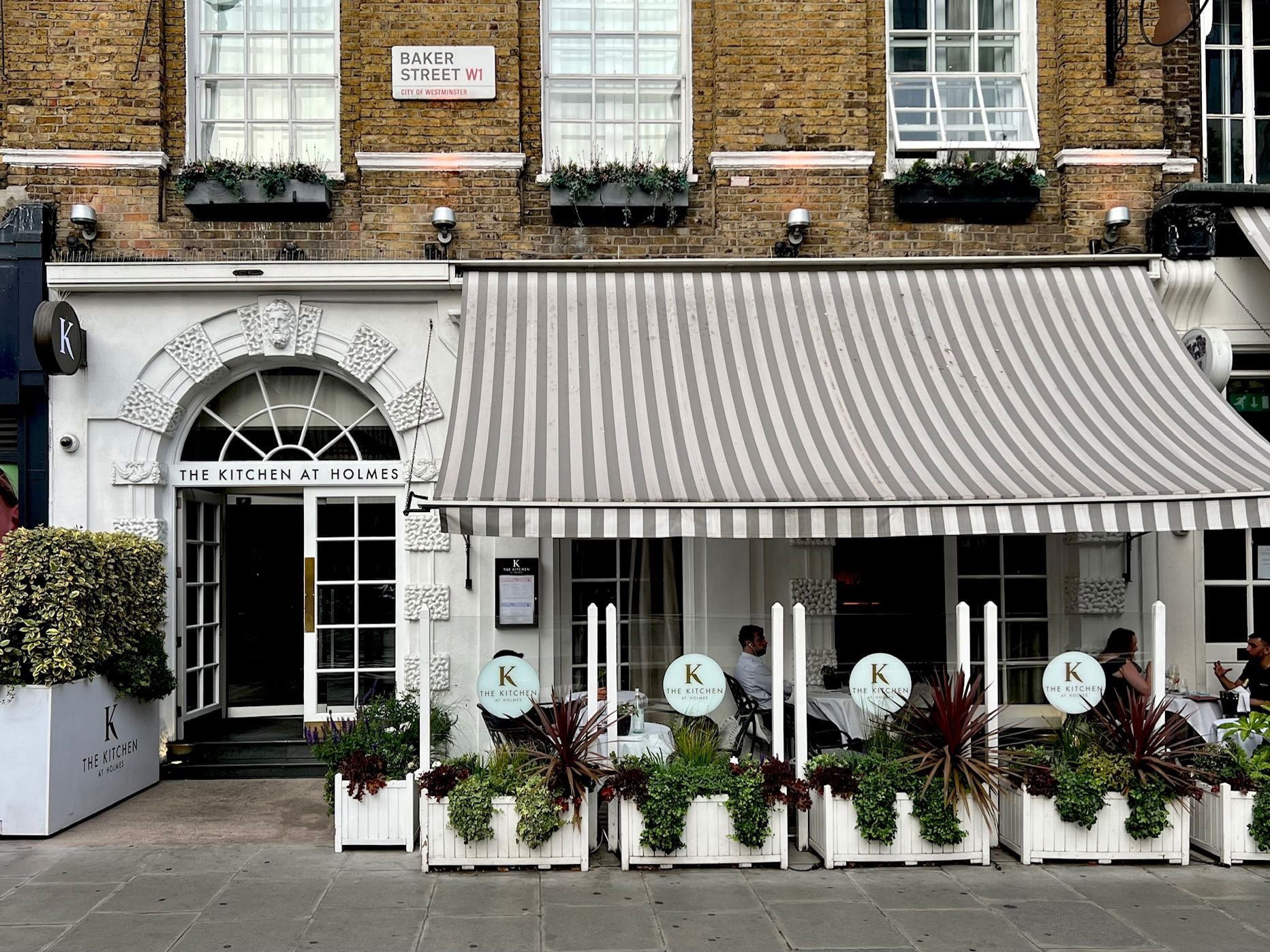Kitchen at Holmes, Restaurant in London