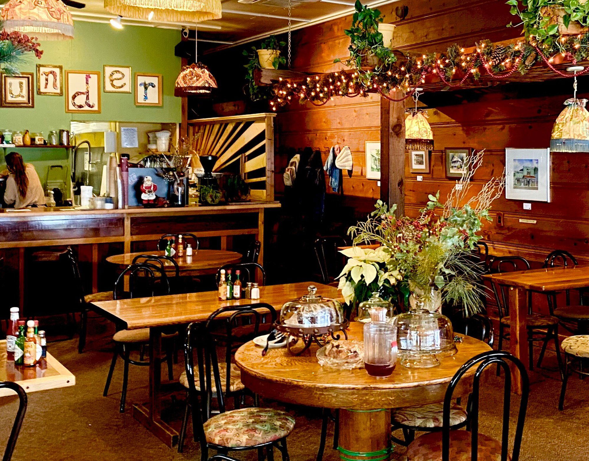 Chuckhouse, Restaurant in Quincy