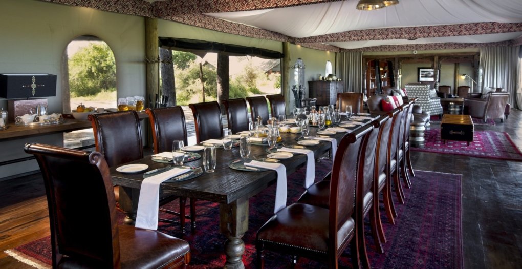 Duba Plains Camp Restaurant