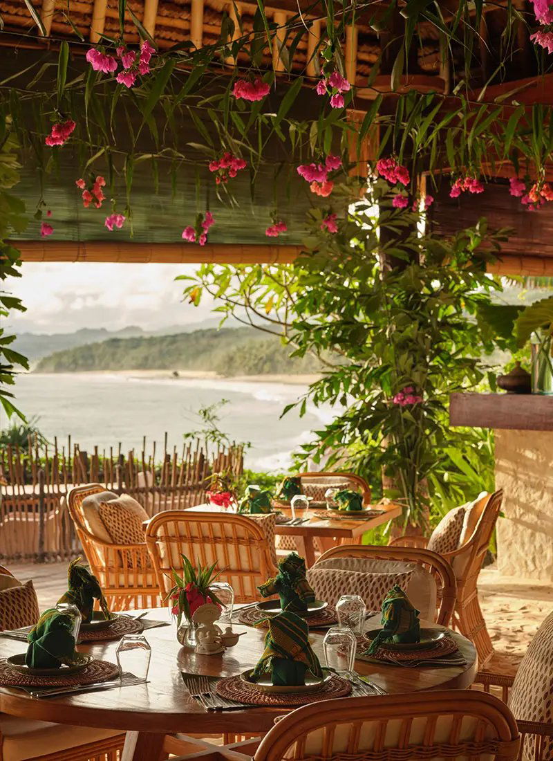 Ombak Restaurant, Restaurant in Sumba