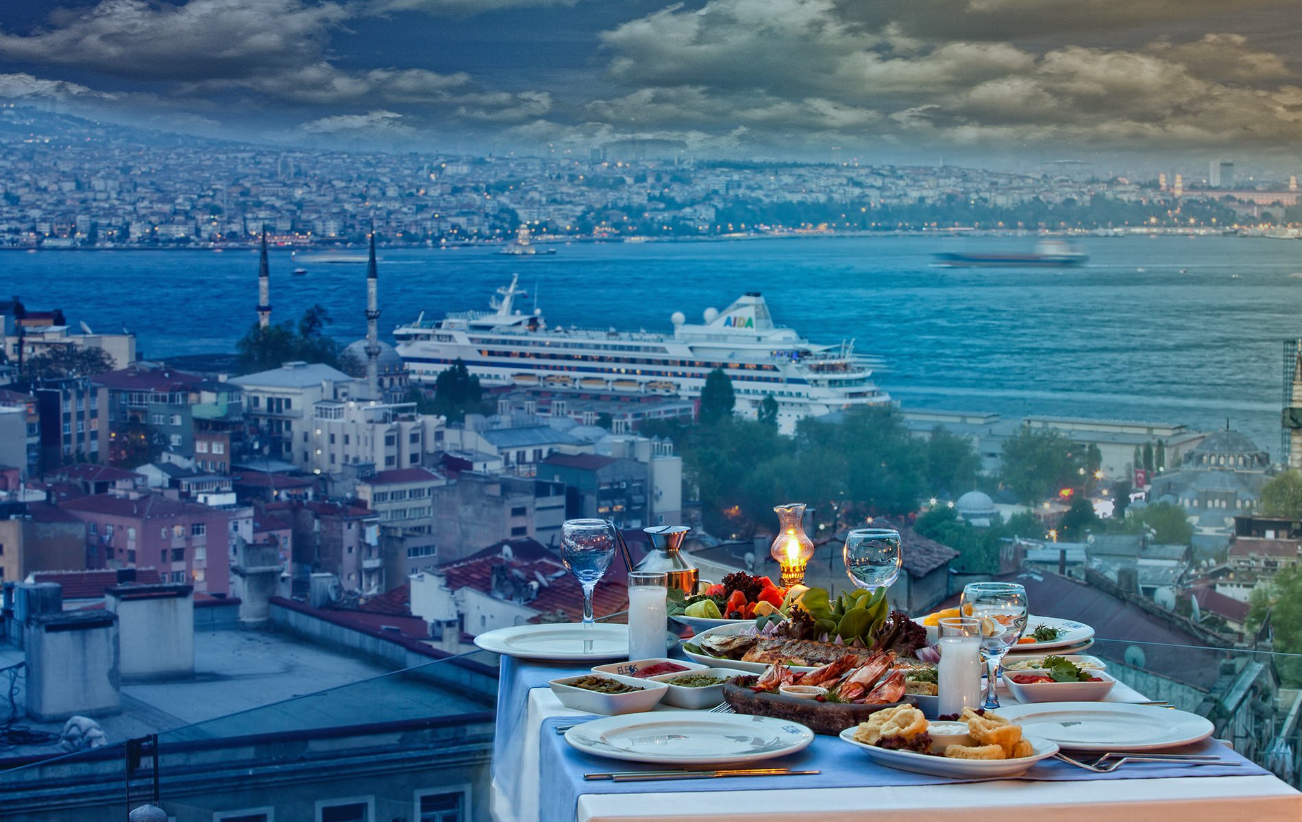 Eleos Restaurant, Restaurant in Istanbul
