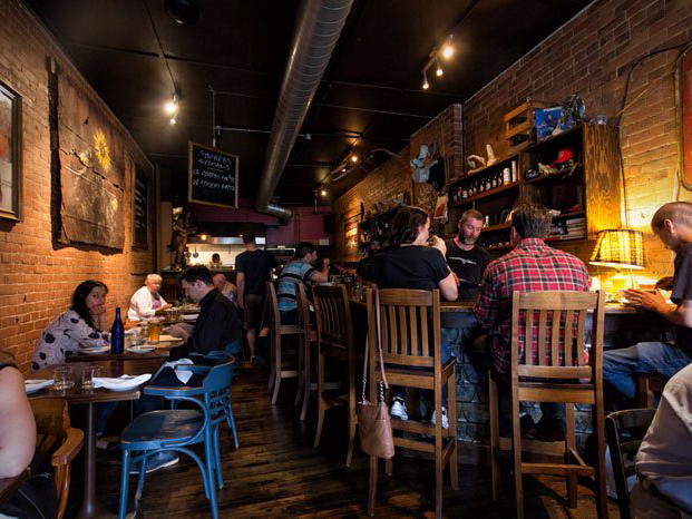 The Whalesbone Bank Street, Ottawa, Canada