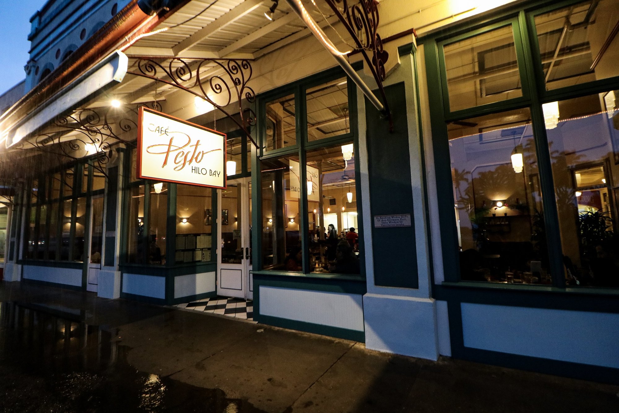 Cafe Pesto restaurant in Hilo, United States