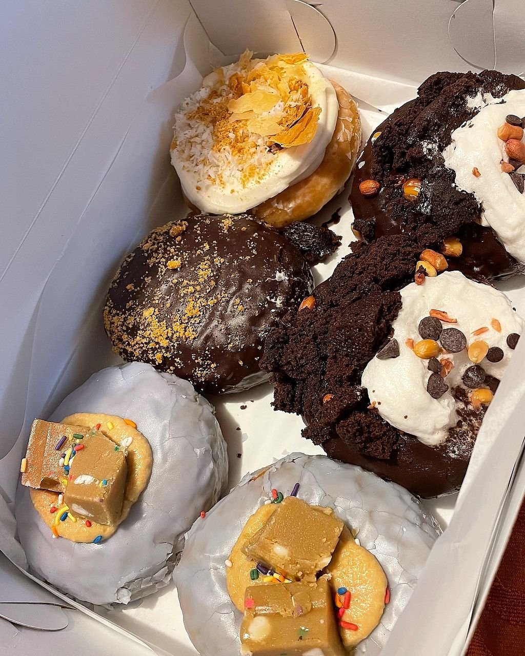 Veera Donuts