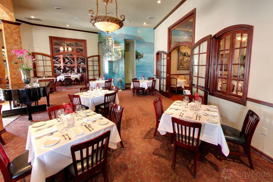 Sorrento restaurant in Houston, United States