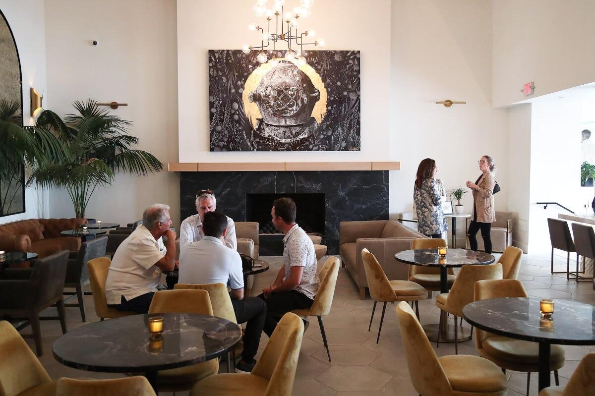 Hotel Laguna, Restaurant in Laguna Beach