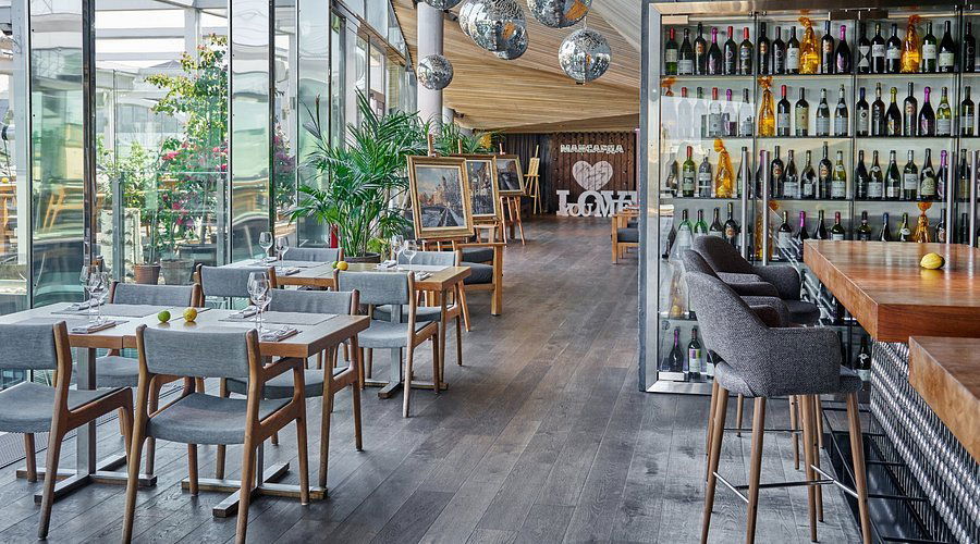 Mansarda, Restaurant in Saint Petersburg