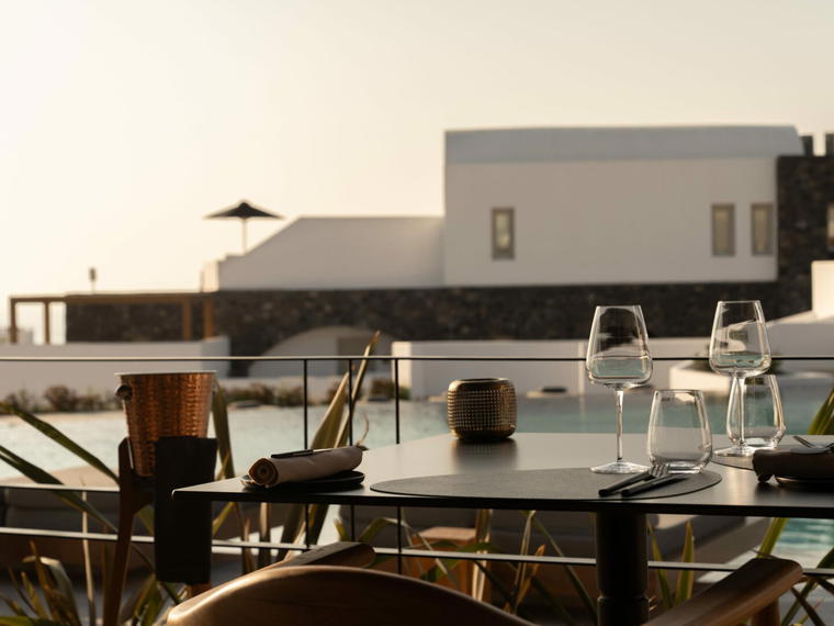 Alios Ilios Restaurant & Bar, Oia, Greece