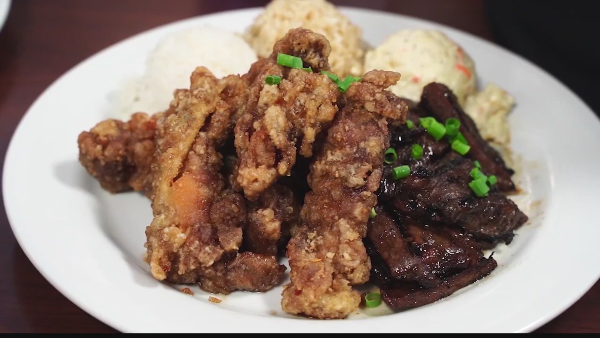 The Alley at Aiea Bowl, Restaurant in Aiea