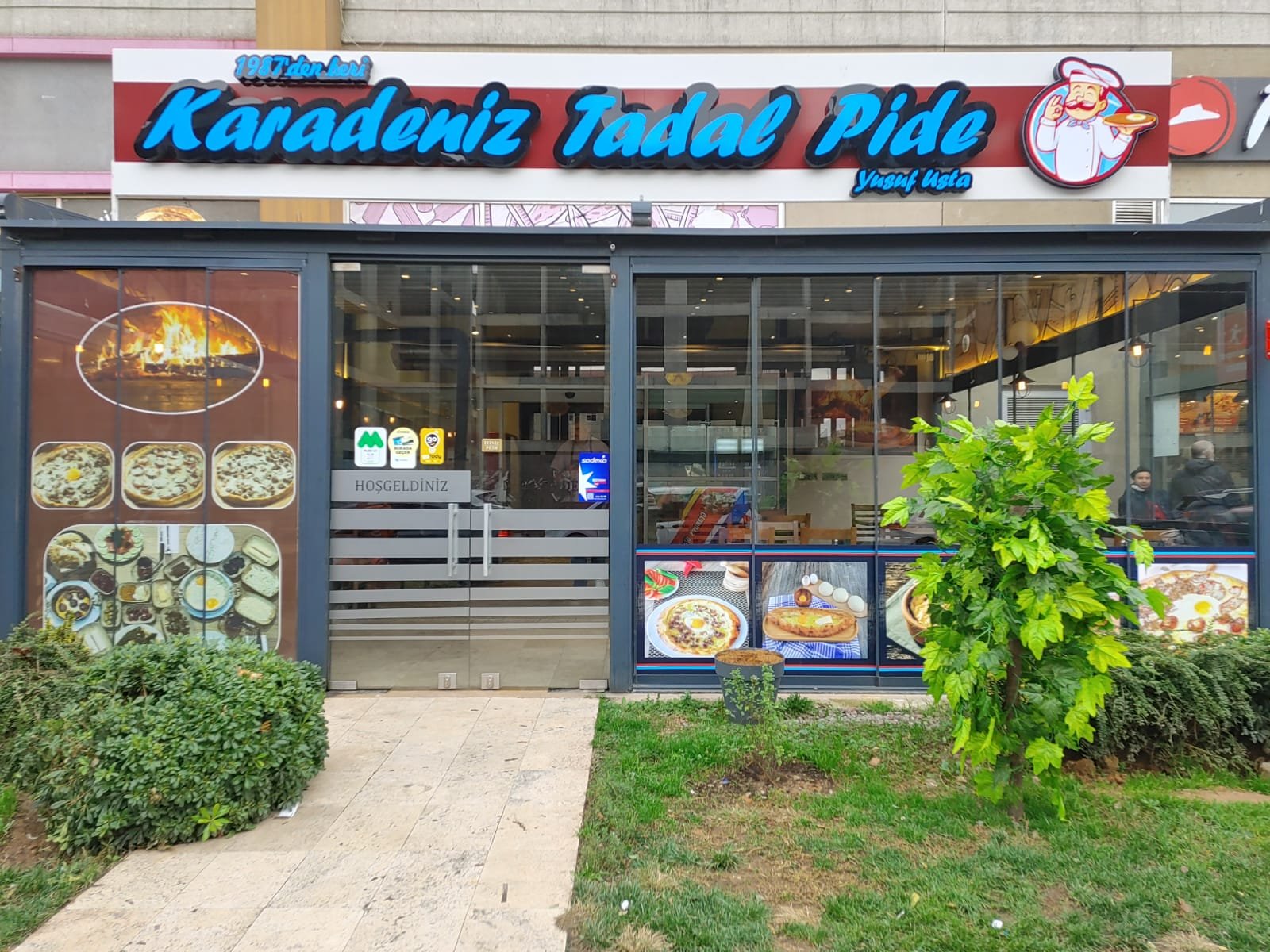 Karadeniz Tadal Pide Salonu, Restaurant in Istanbul