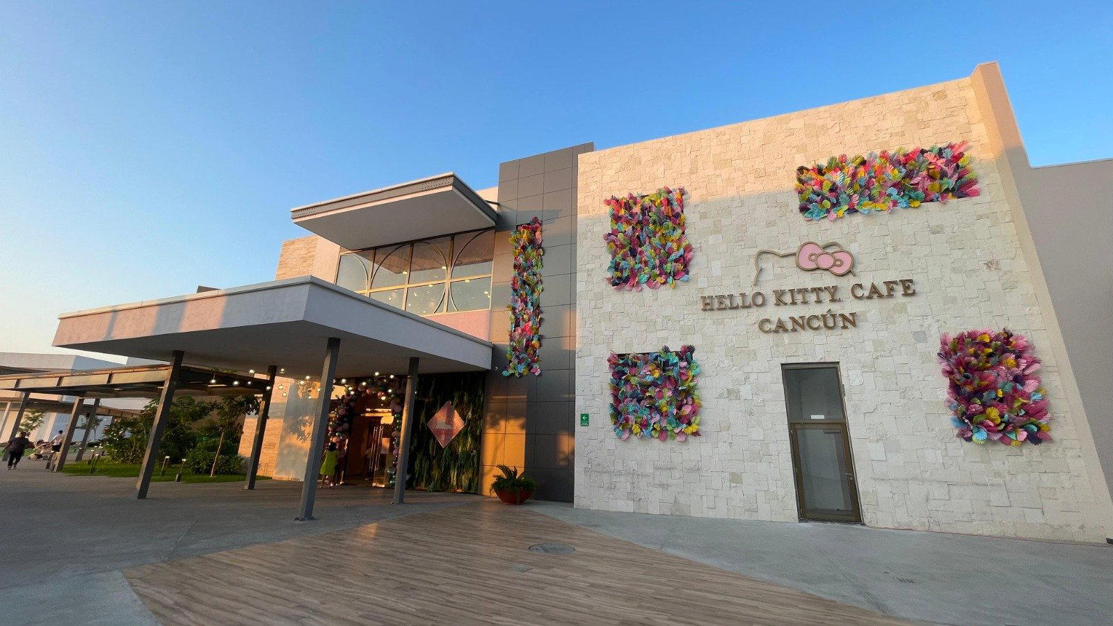 Hello Kitty® Café Cancún restaurant in Cancún, Mexico