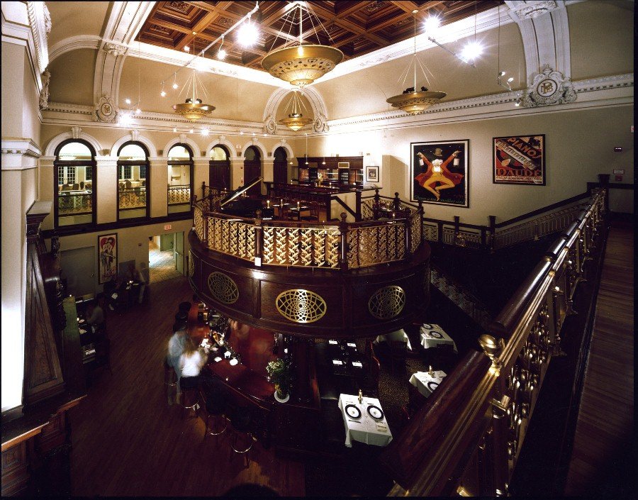 Lightfoot restaurant in Leesburg, United States