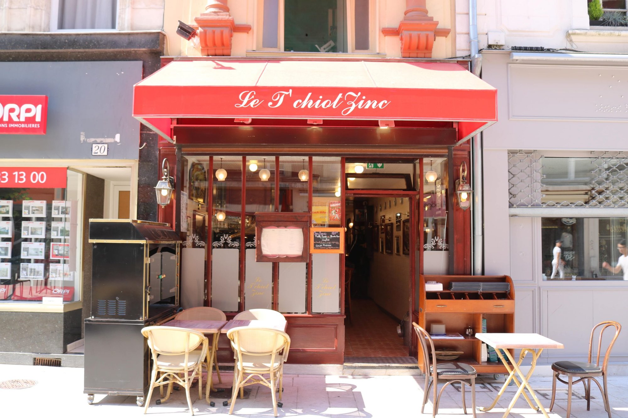 Le T'Chiot Zinc restaurant in Amiens, France
