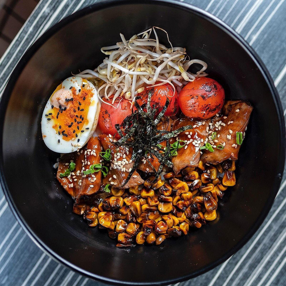 Tas Ramen & Sushi Bar, Restaurant in Istanbul