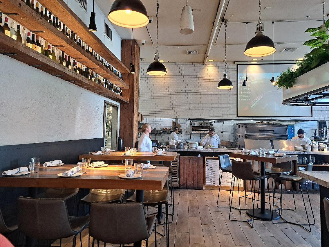 Stella Barra Pizzeria & Wine Bar restaurant in Los Angeles, United States