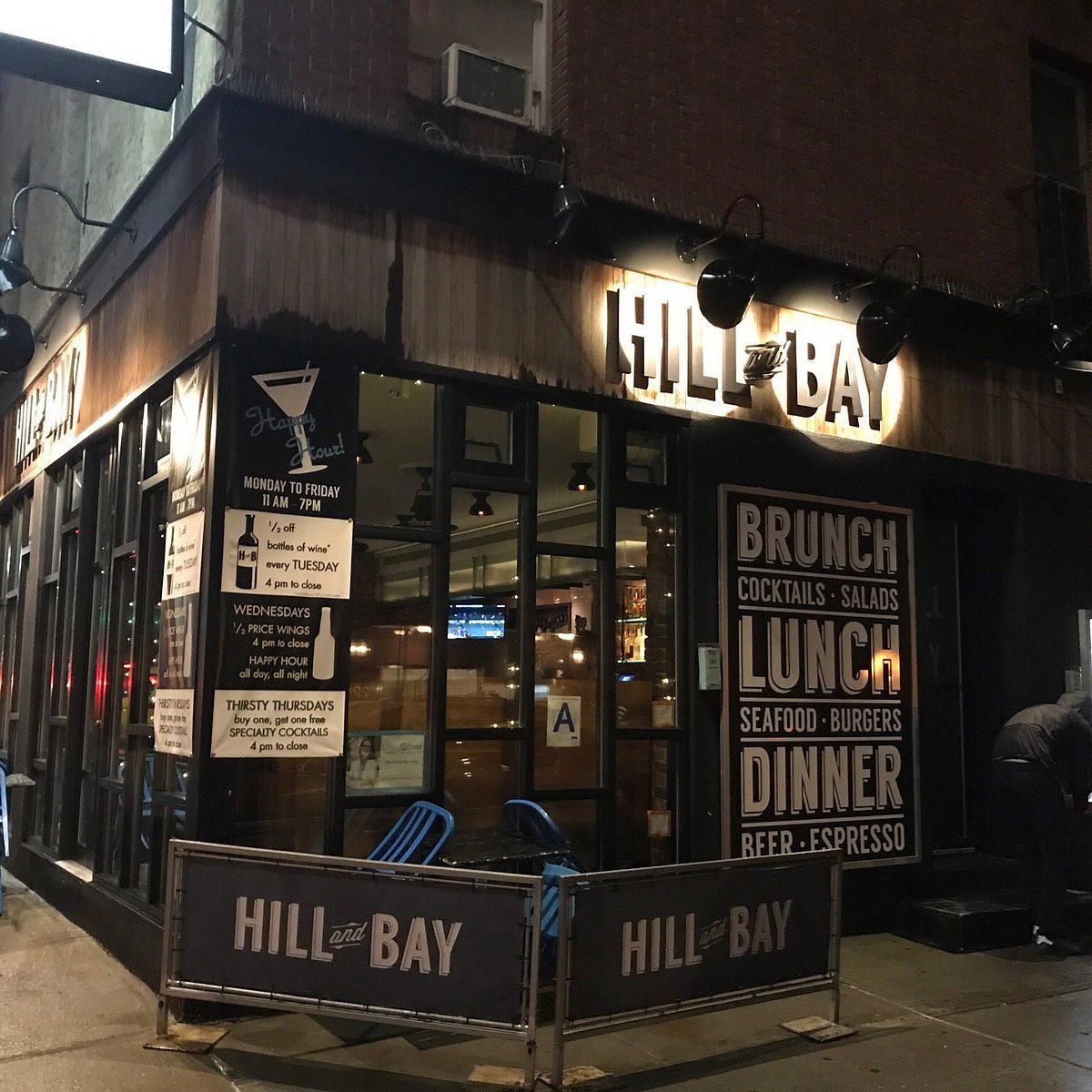 Hill and Bay restaurant in New York City, United States