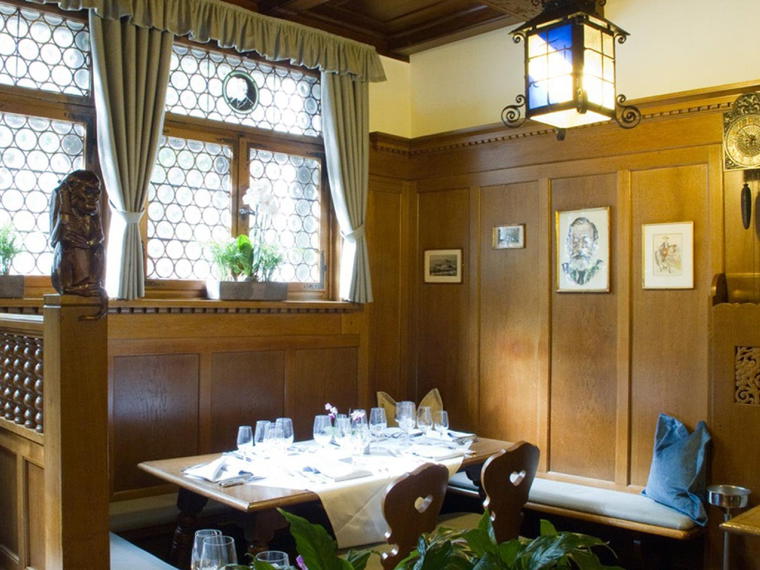 Restaurant Oepfelchammer, Zürich, Switzerland