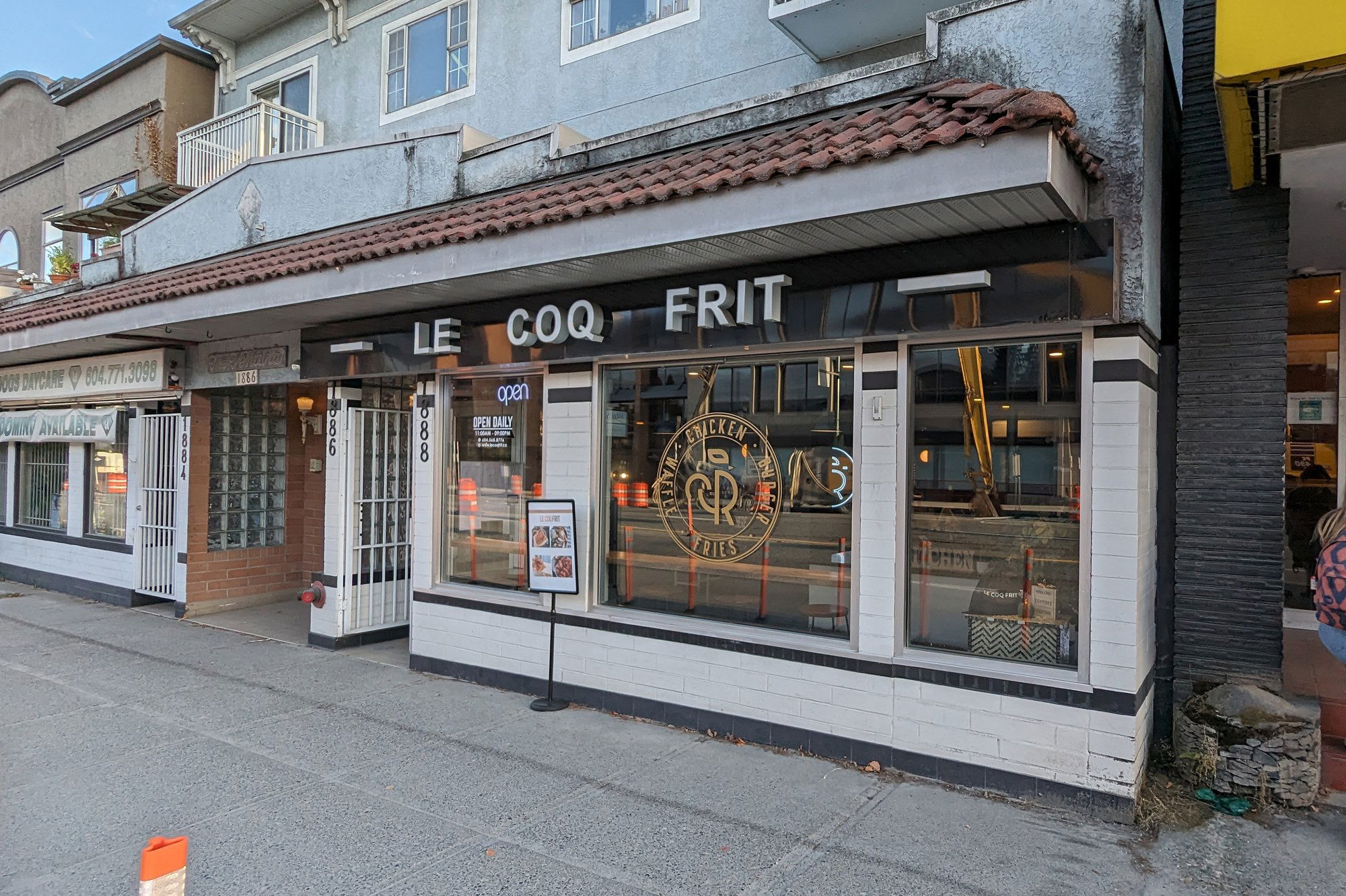 LE COQ FRIT (VANCOUVER), Restaurant in Vancouver